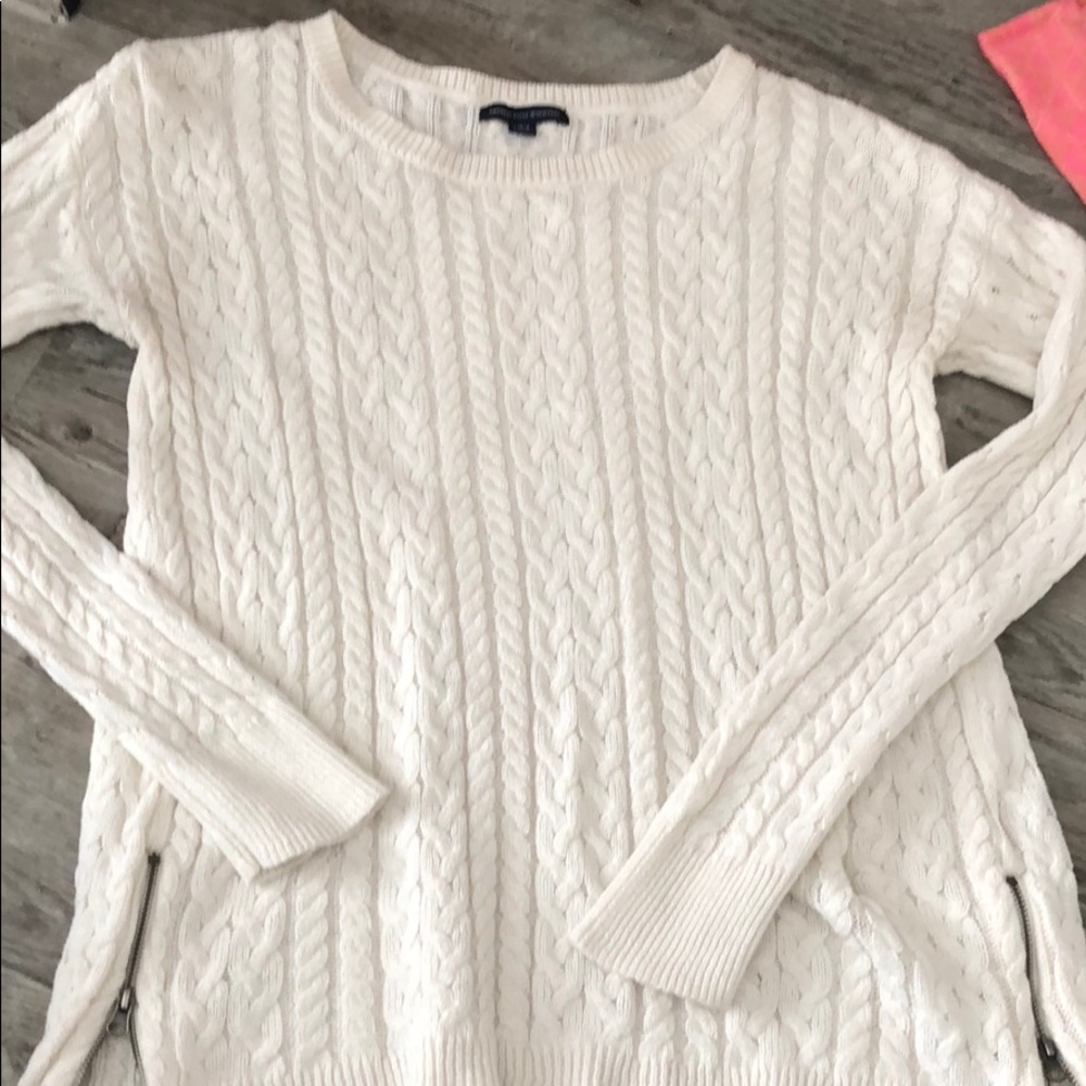 american eagle sweater